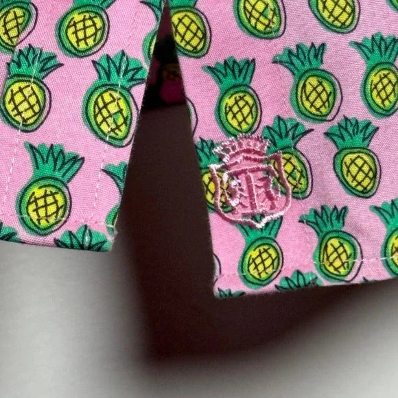Talbots Womens Non Iron Shirt 10 Pink Pineapple Print Scalloped - Picture 8 of 8